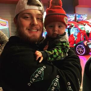 Meet your Posher, Chris